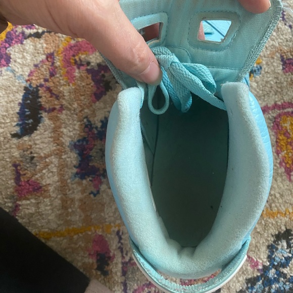 Nike AirJordan 6 Retro Pantone GG Still Blue Sneaker - Picture 5 of 8